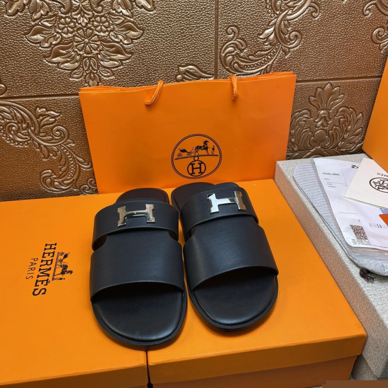 H**mes slippers
